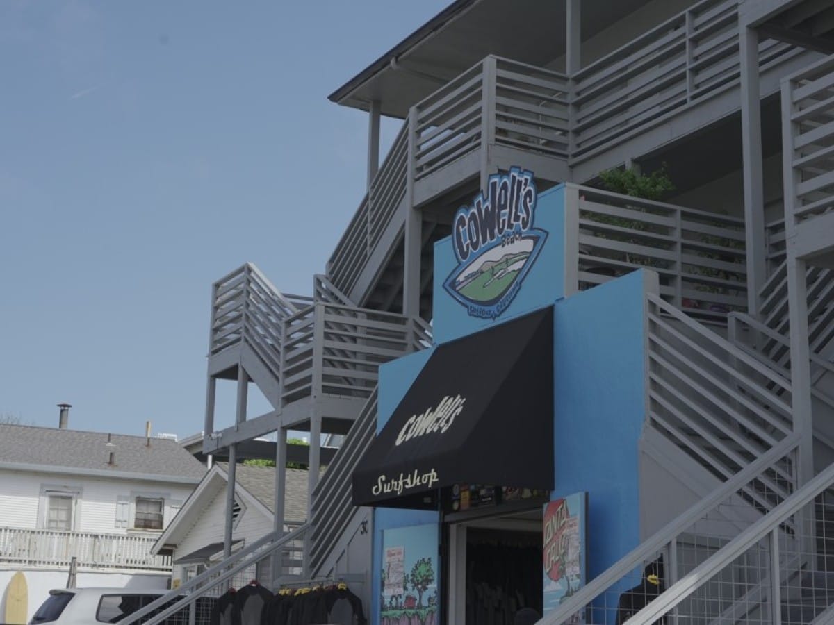 Cowell's Surf Shop, Santa Cruz