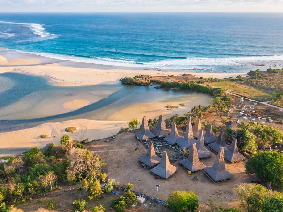 Sumba surf