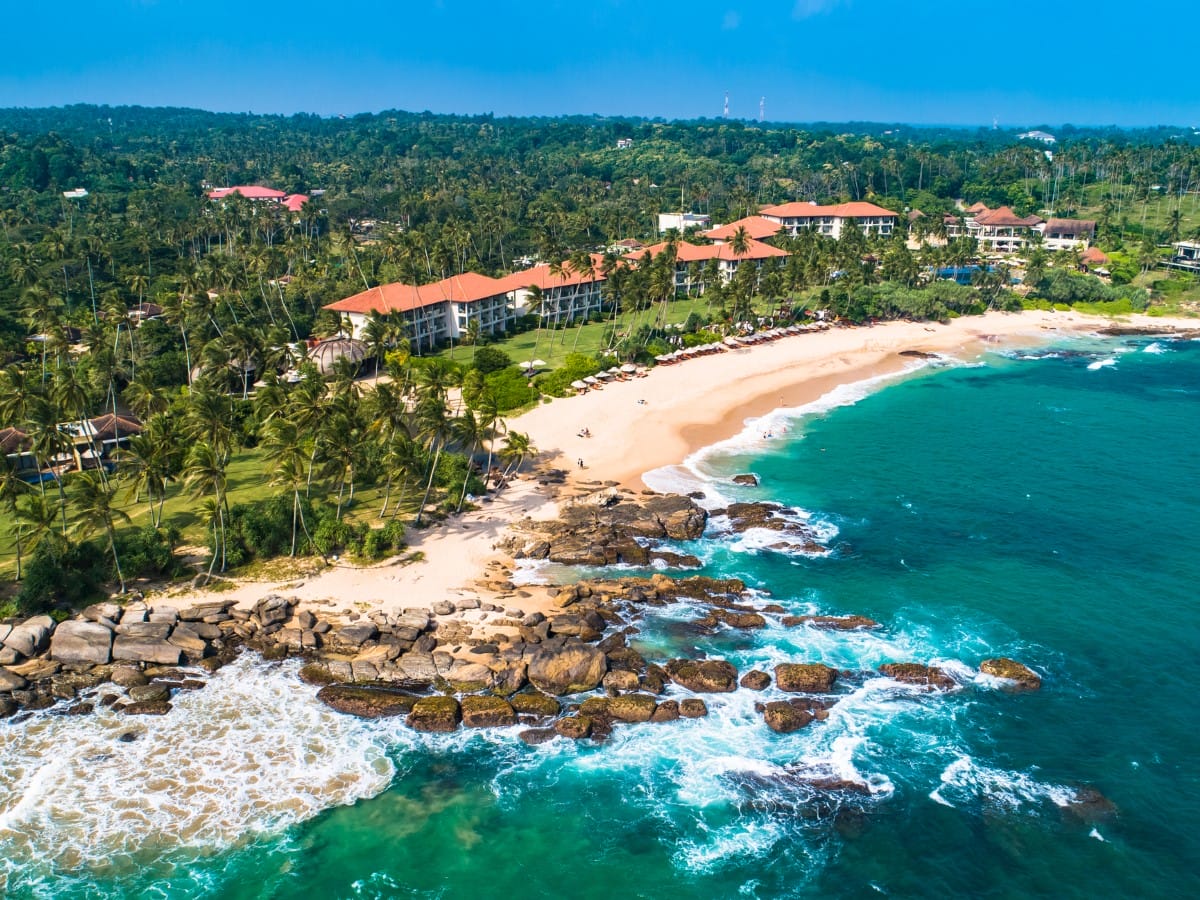 Luxury hotels on Goyambokka Beach